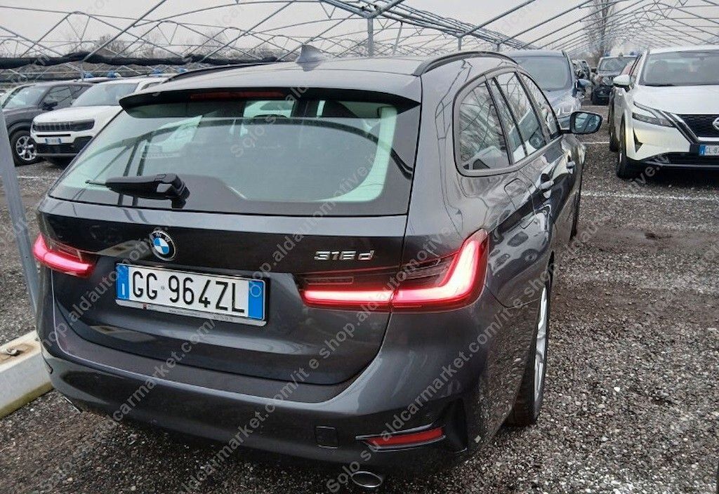 BMW 316 2021