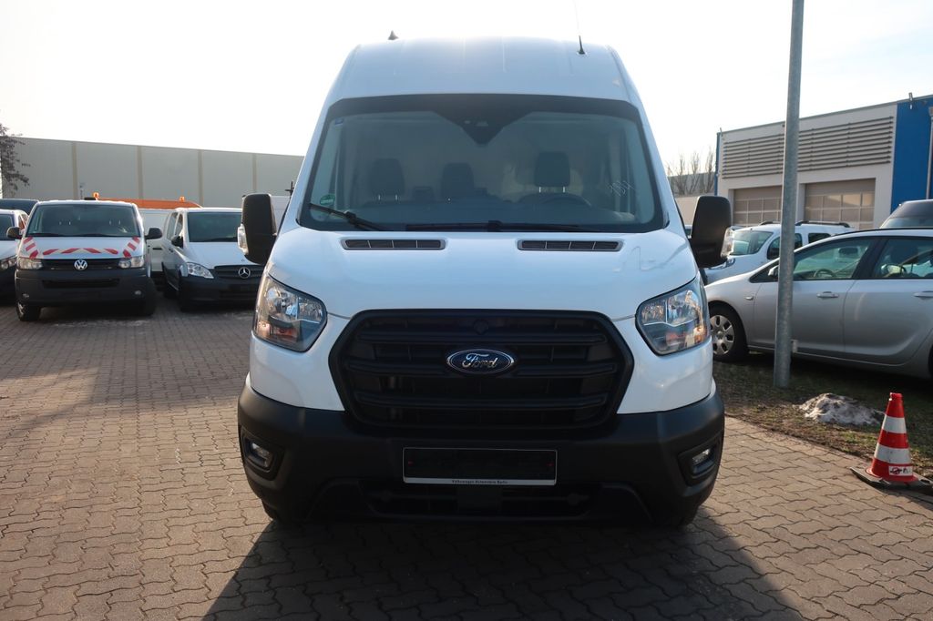 Ford Transit 2024