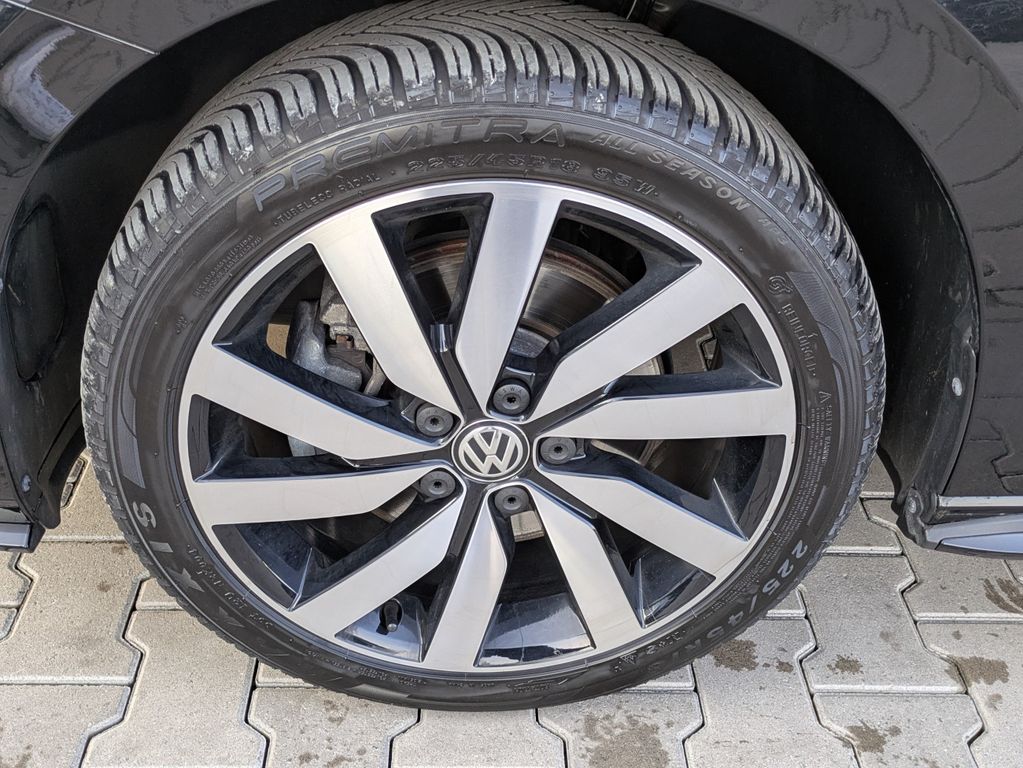 Volkswagen Touran 2025