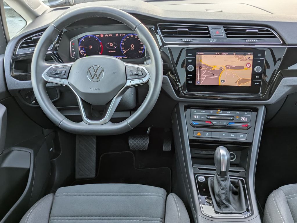 Volkswagen Touran 2025