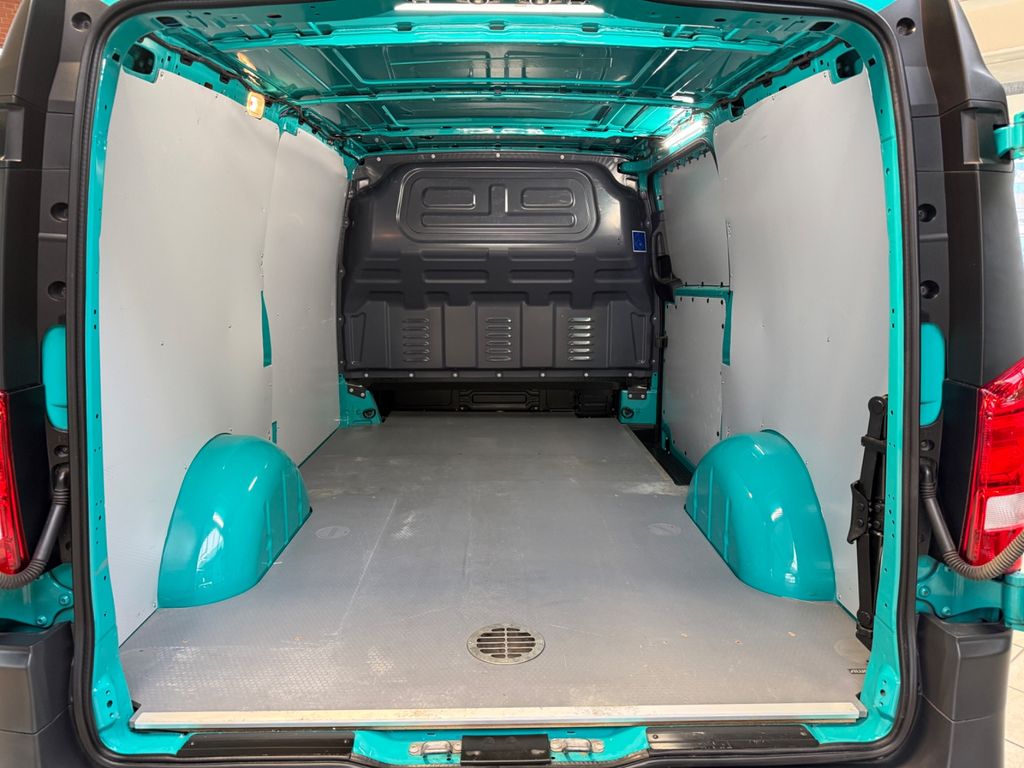 Mercedes-Benz Vito 2021