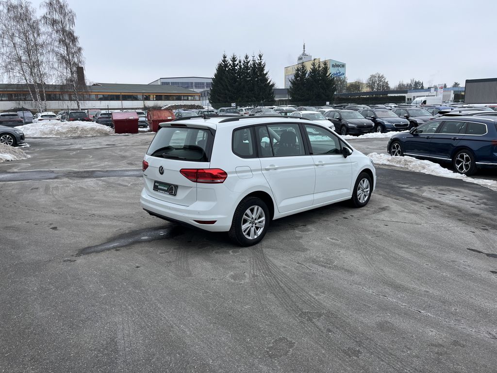 Volkswagen Touran 2021