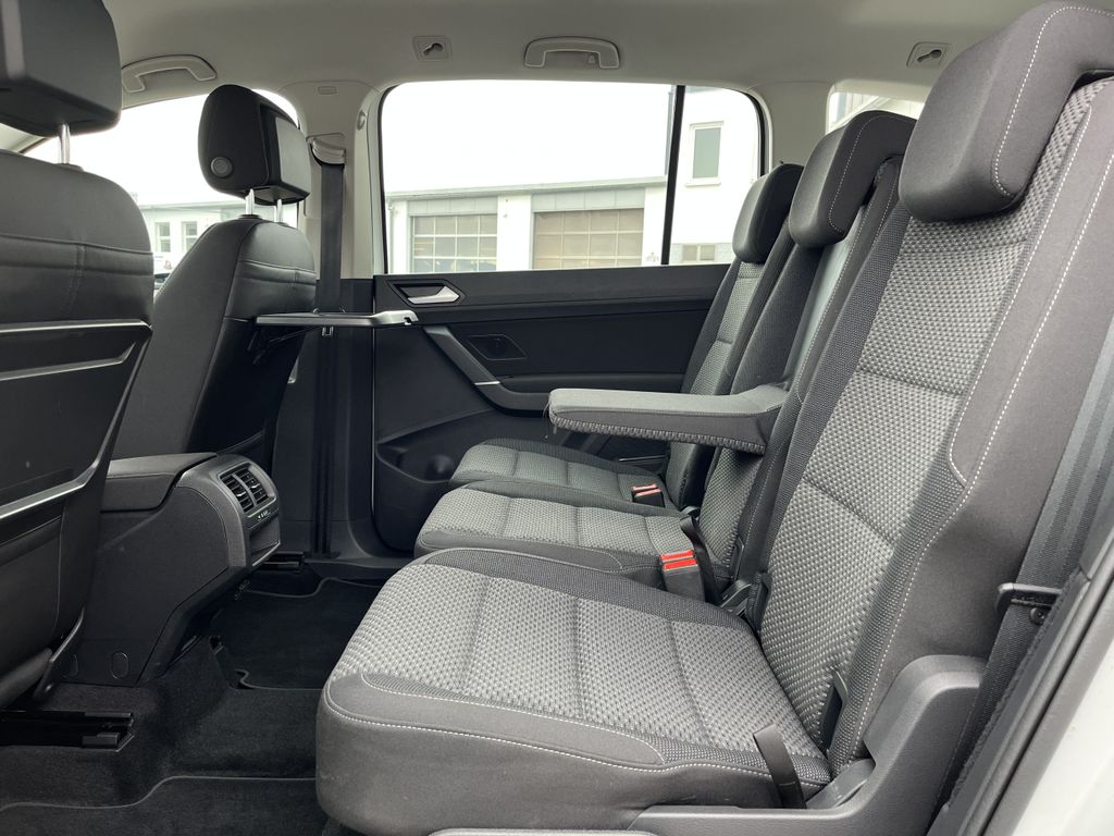 Volkswagen Touran 2021