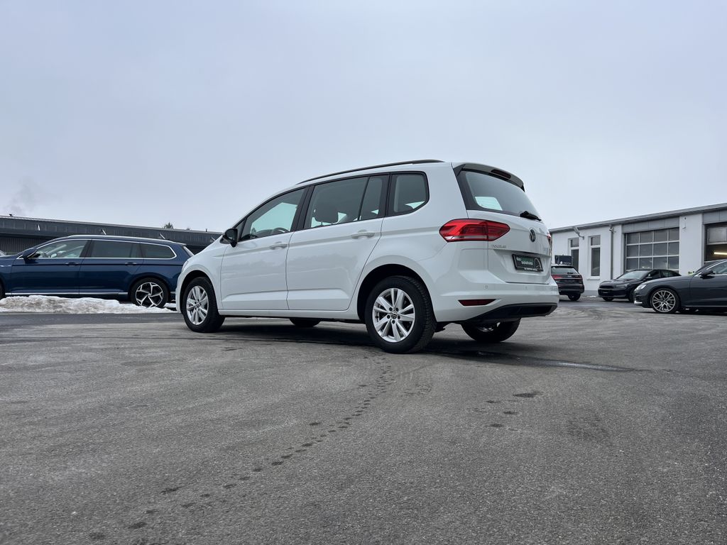 Volkswagen Touran 2021