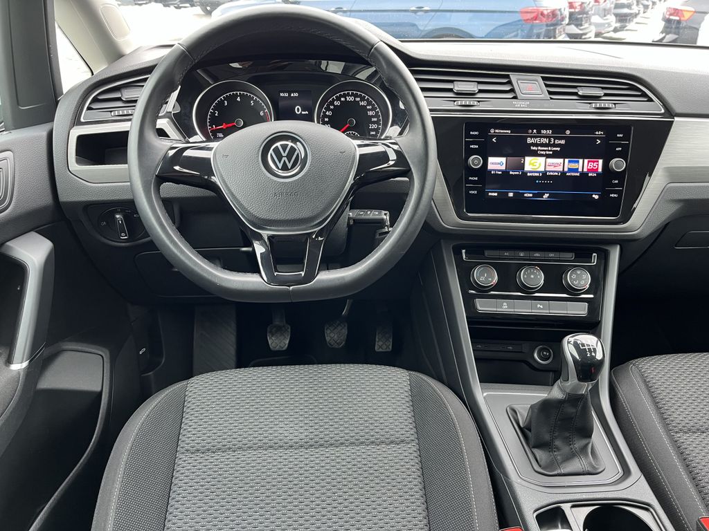 Volkswagen Touran 2021