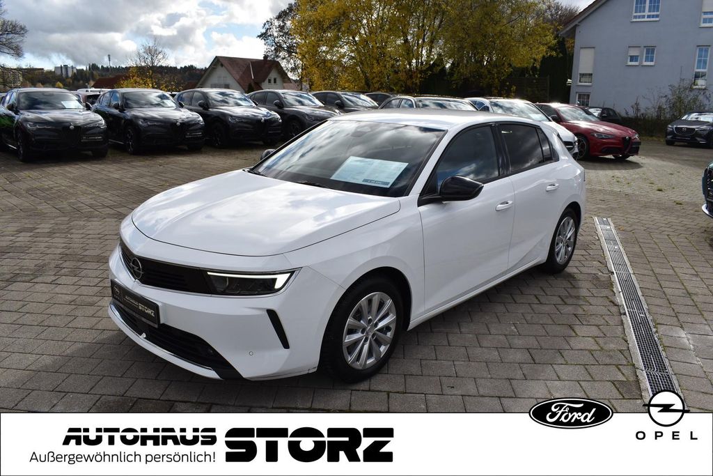 Opel Astra 2022