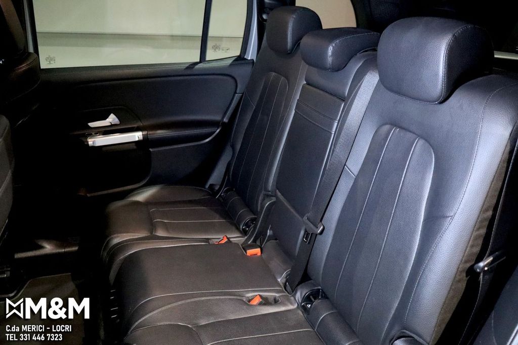 Mercedes-Benz GLB 200 2020