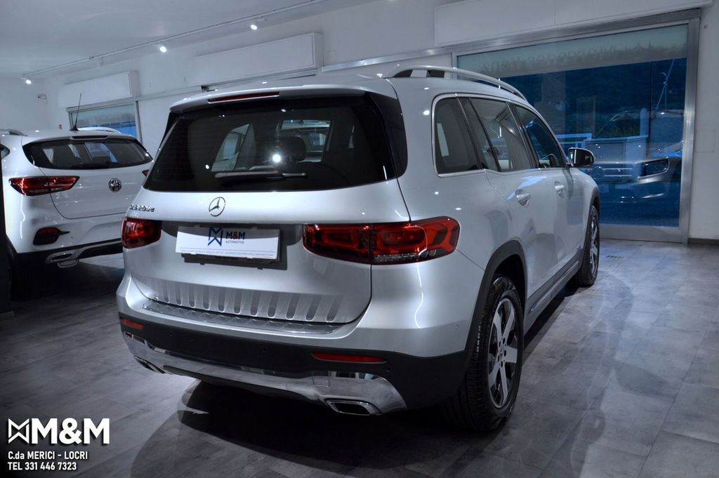 Mercedes-Benz GLB 200 2020