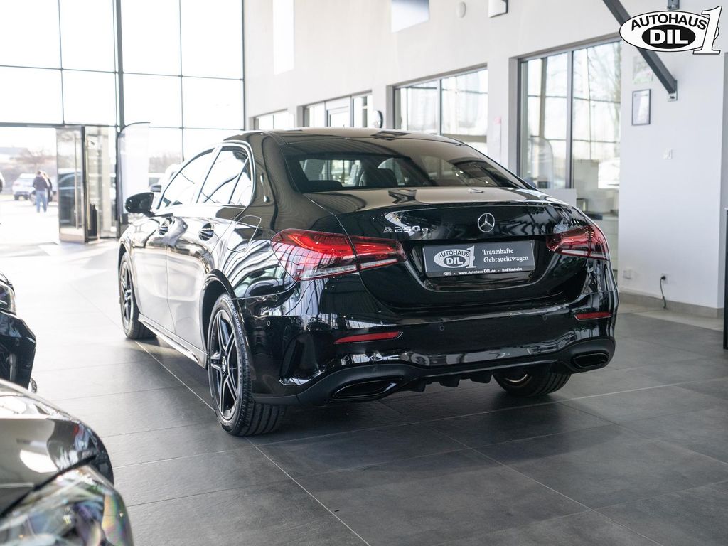Mercedes-Benz A 250 2021