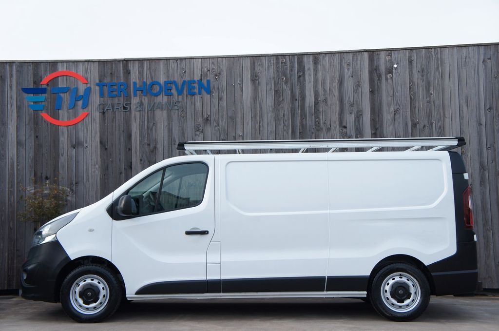 Opel Vivaro 2015