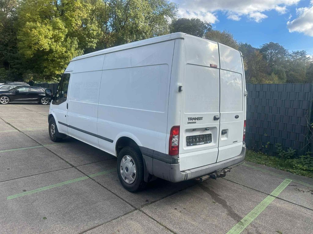 Ford Transit 2012