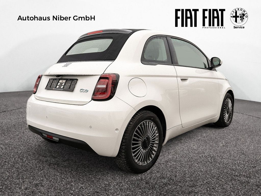 Fiat 500C 2023
