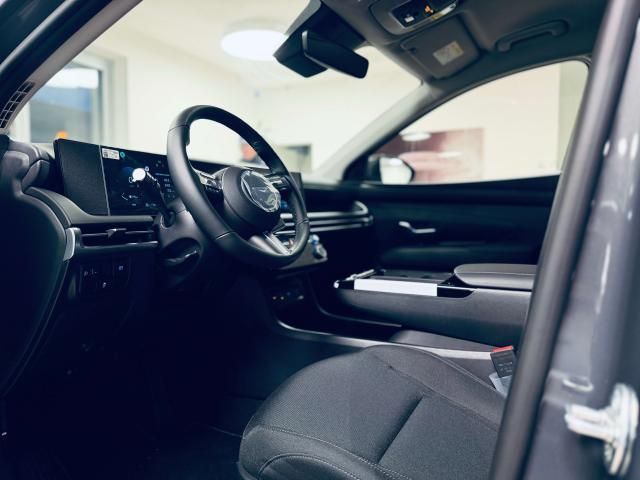 Hyundai TUCSON 2025