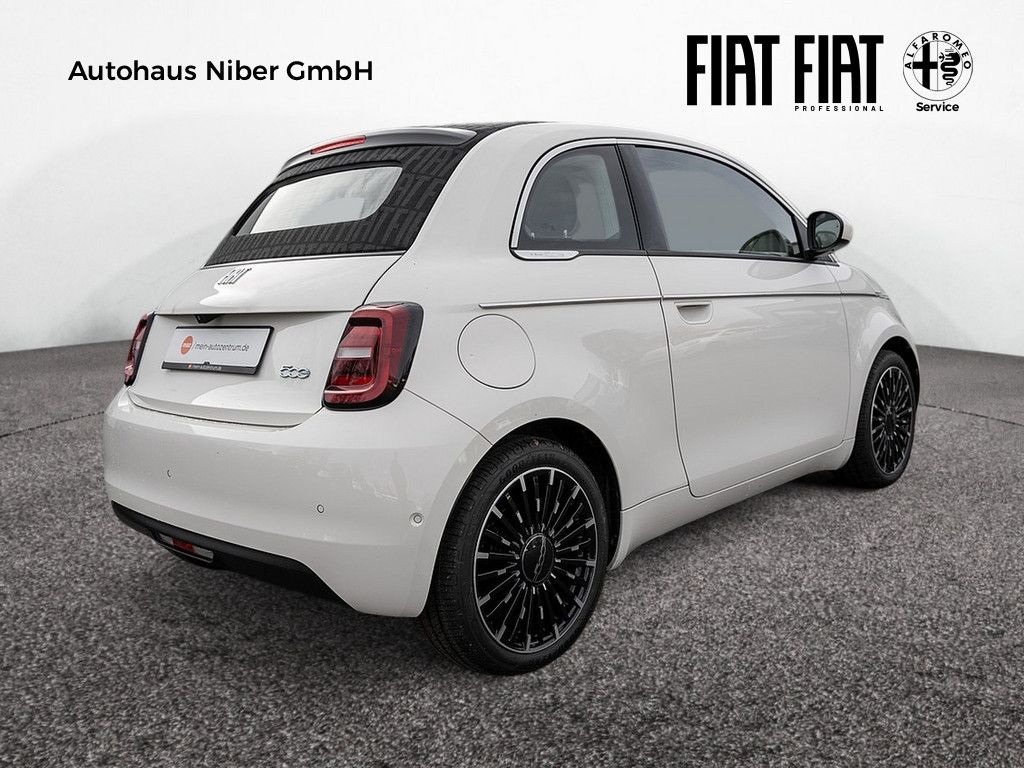 Fiat 500C 2023