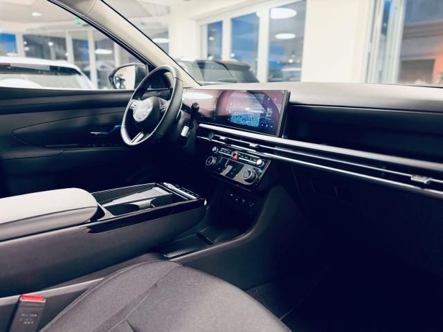 Hyundai TUCSON 2025