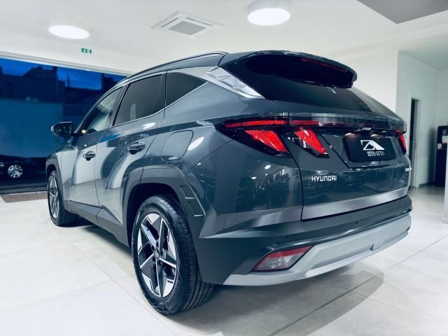 Hyundai TUCSON 2025