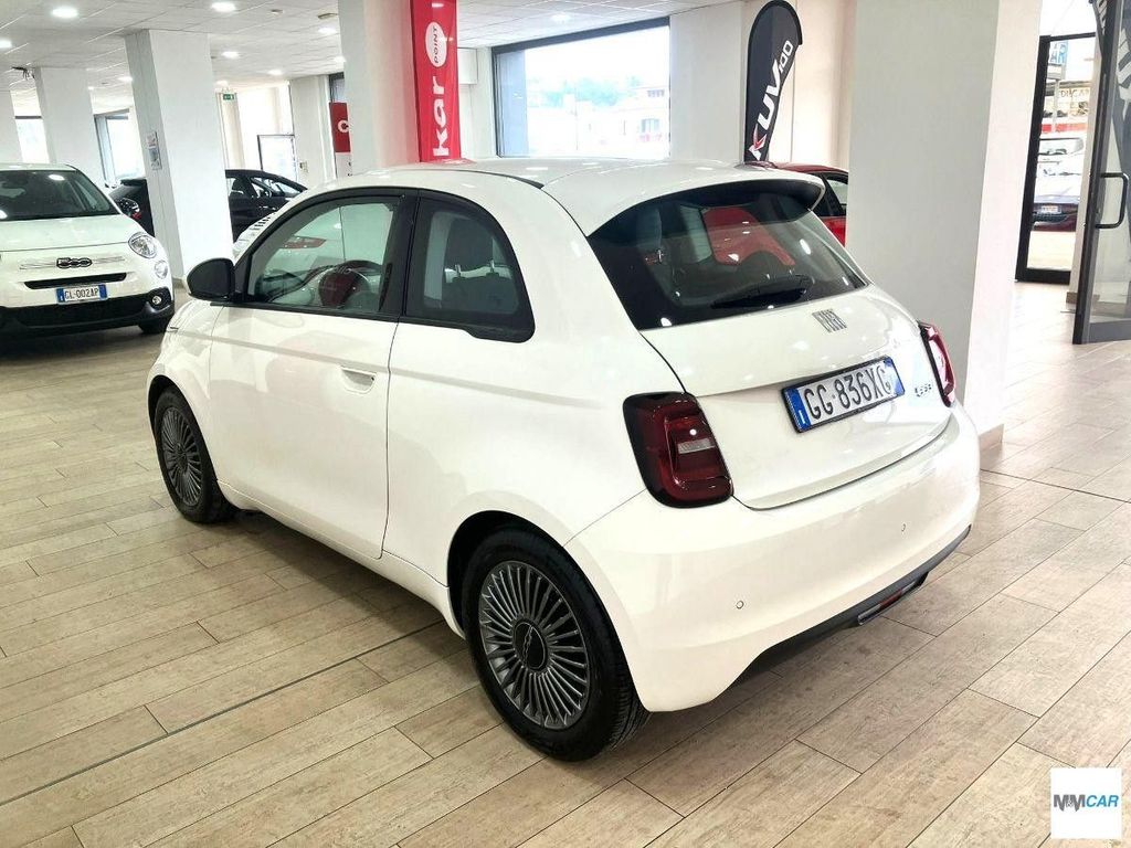 Fiat 500 2021