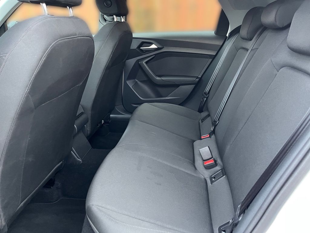 Audi A1 2024