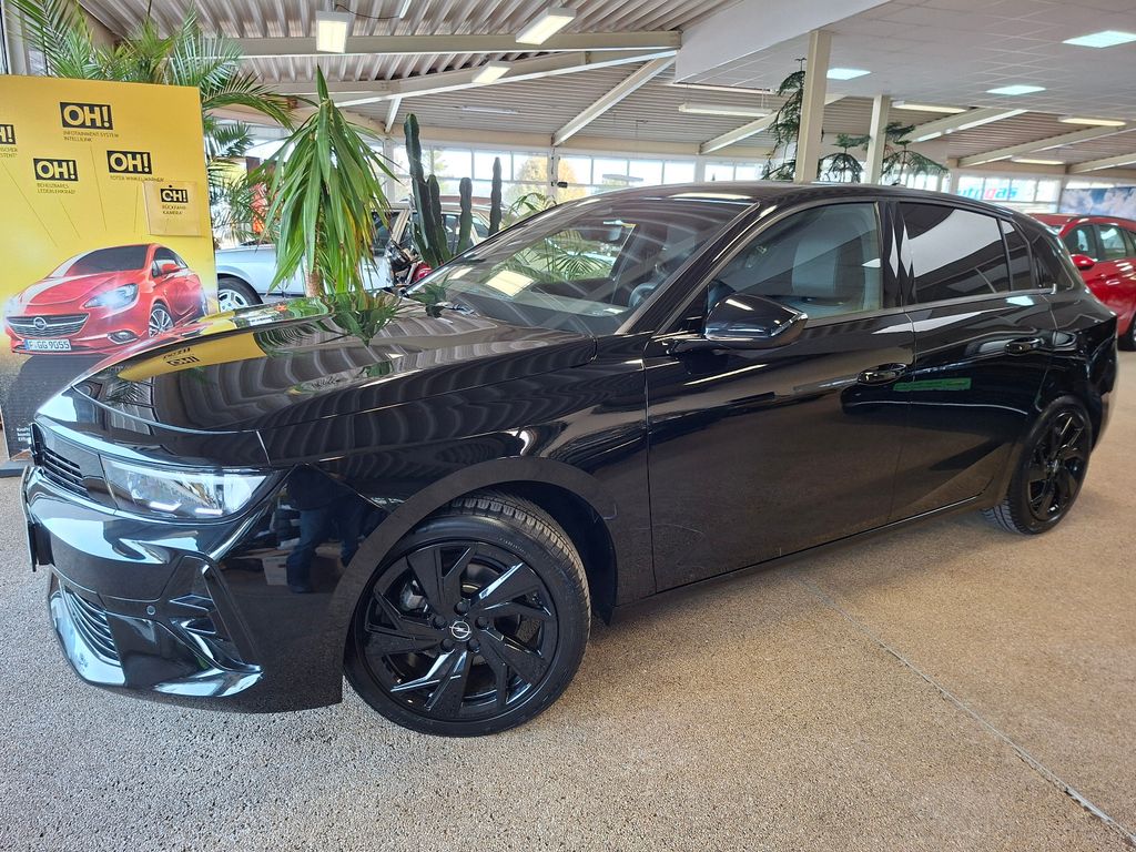 Opel Astra 2024