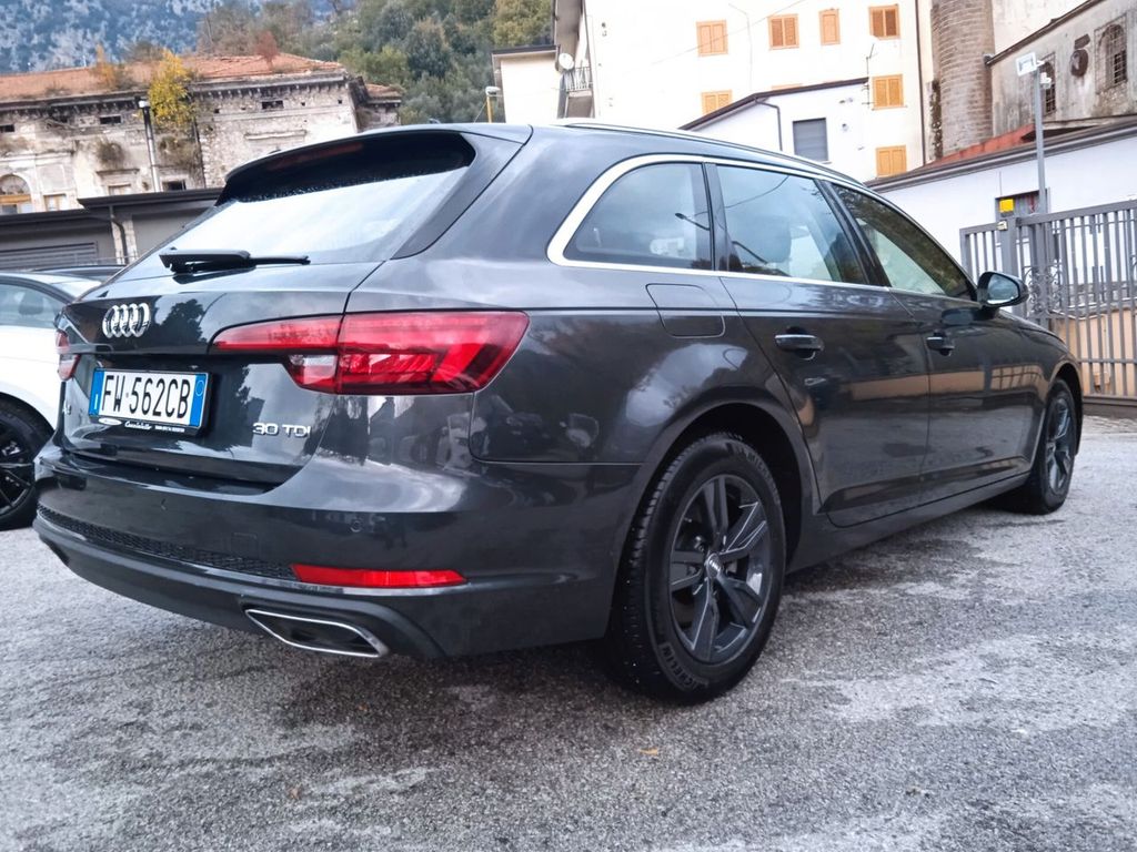 Audi A4 2019