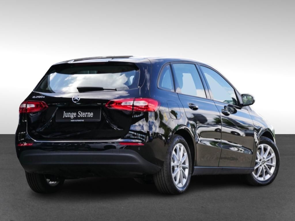 Mercedes-Benz B 250 2022