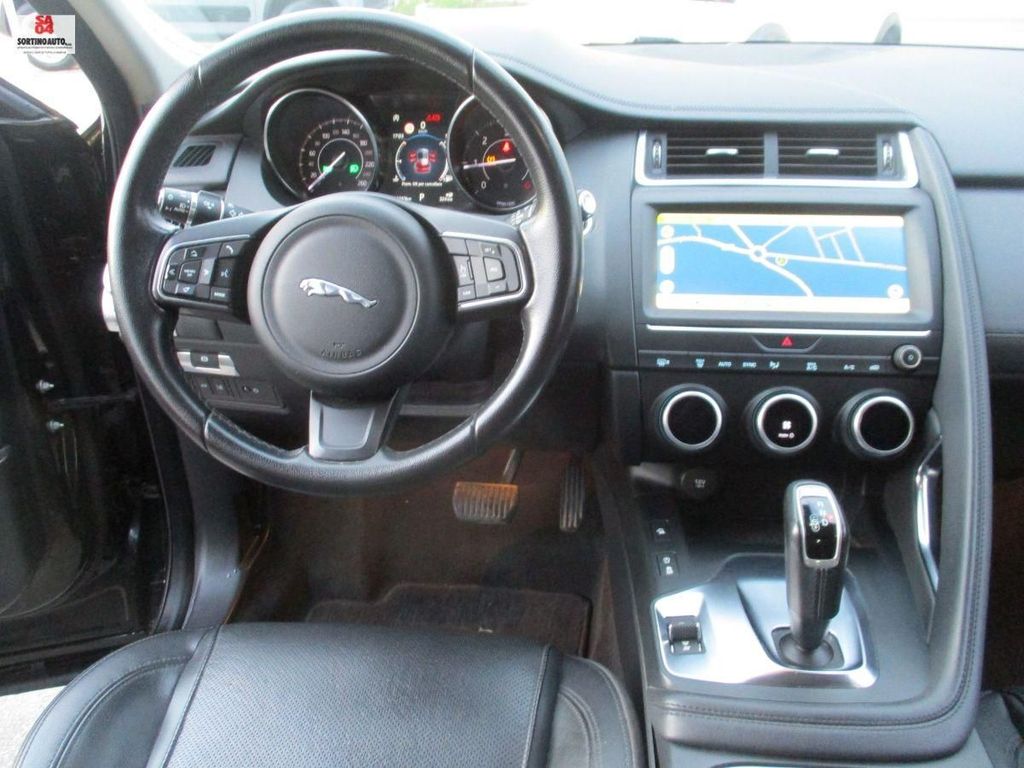 Jaguar E-Pace 2019