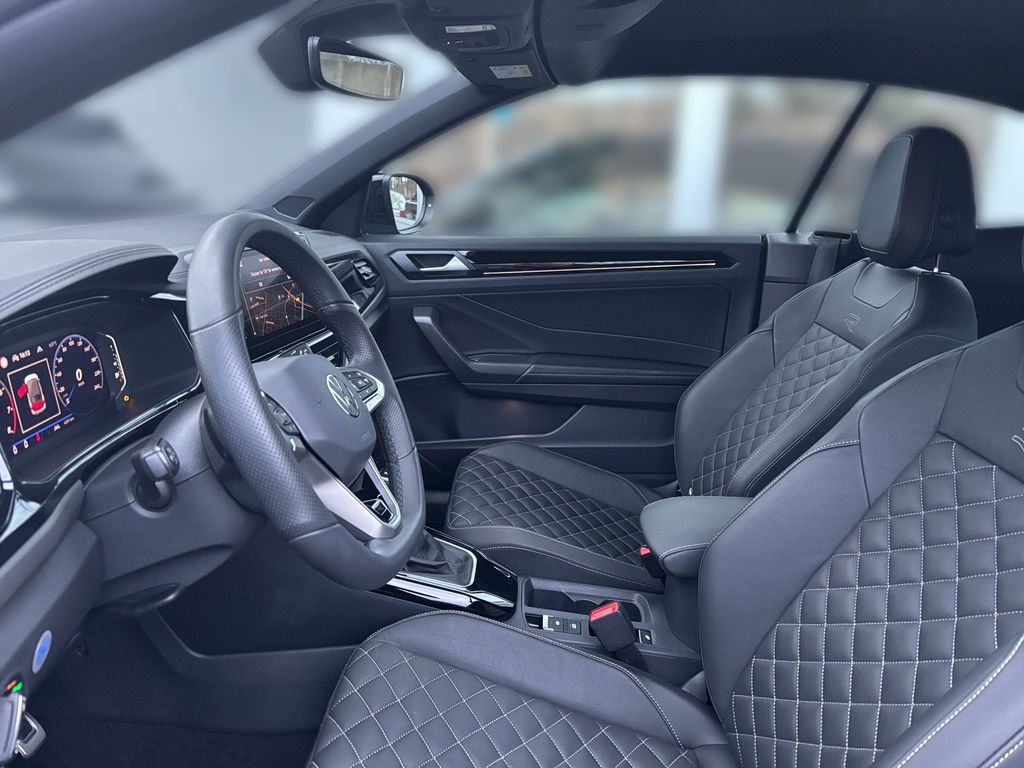 Volkswagen T-Roc 2025