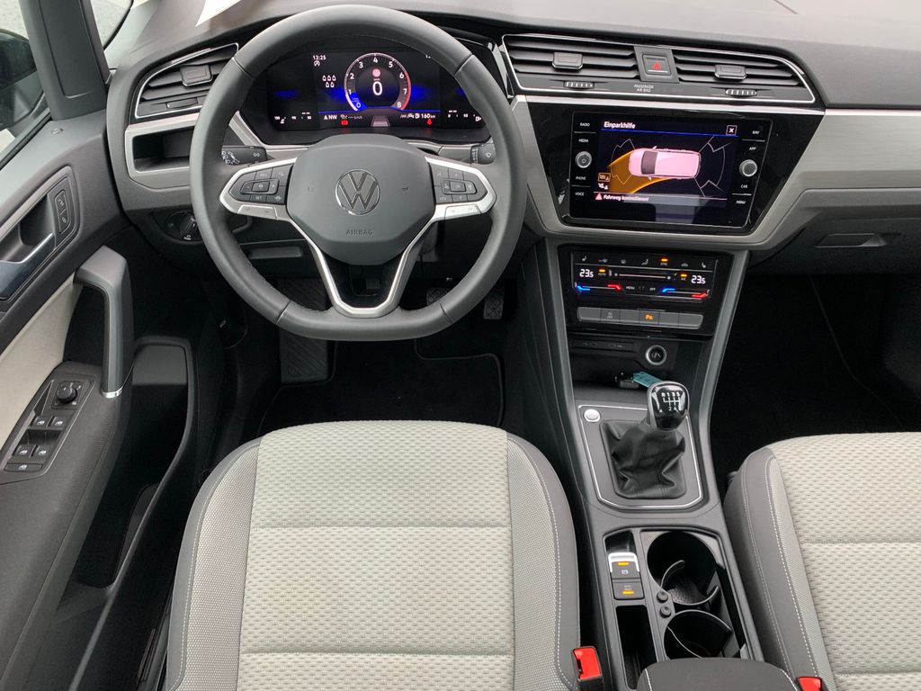 Volkswagen Touran 2024