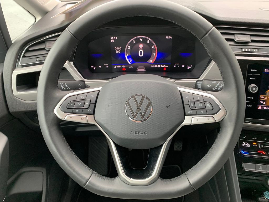 Volkswagen Touran 2024