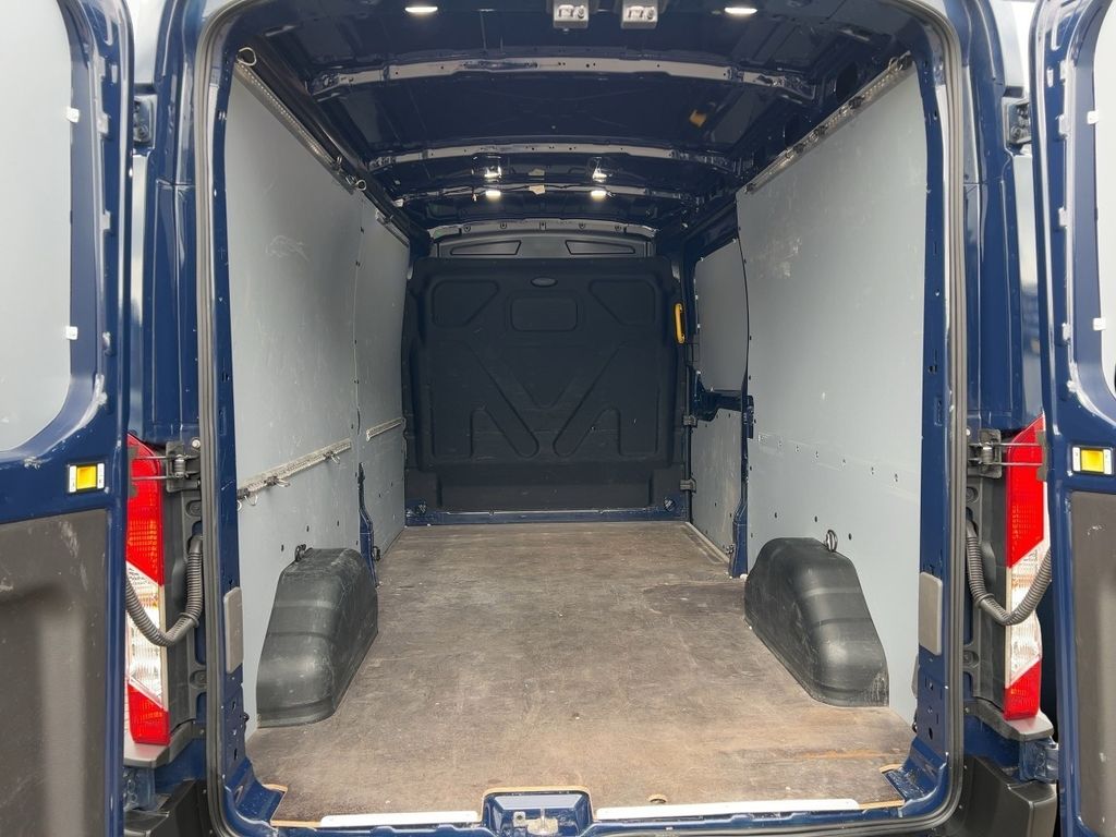 Ford Transit 2022