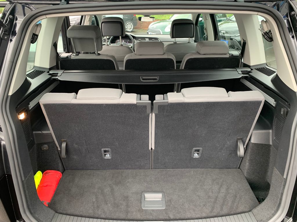 Volkswagen Touran 2024