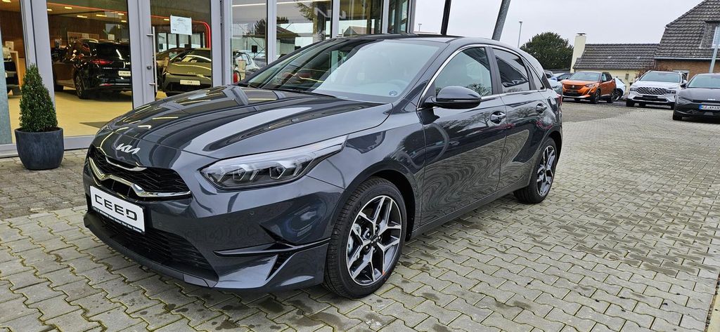 Kia cee'd / Ceed