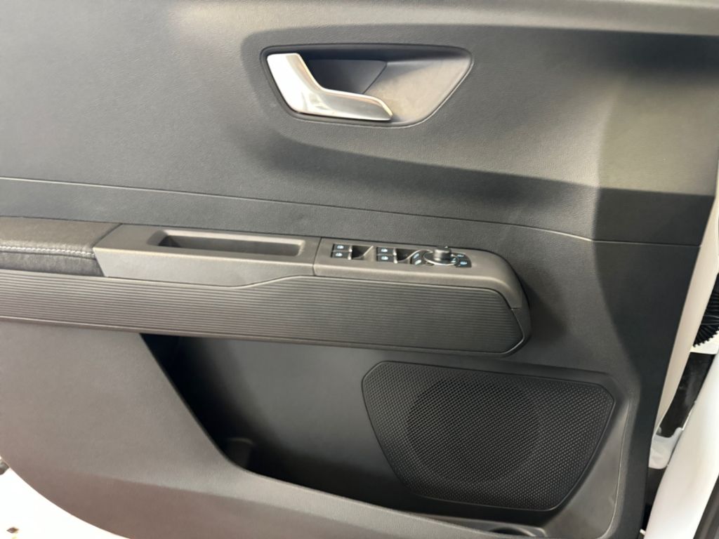 Ford Tourneo Courier 2025