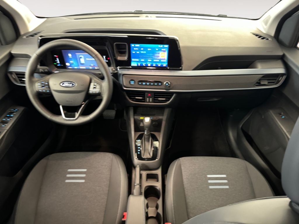 Ford Tourneo Courier 2025