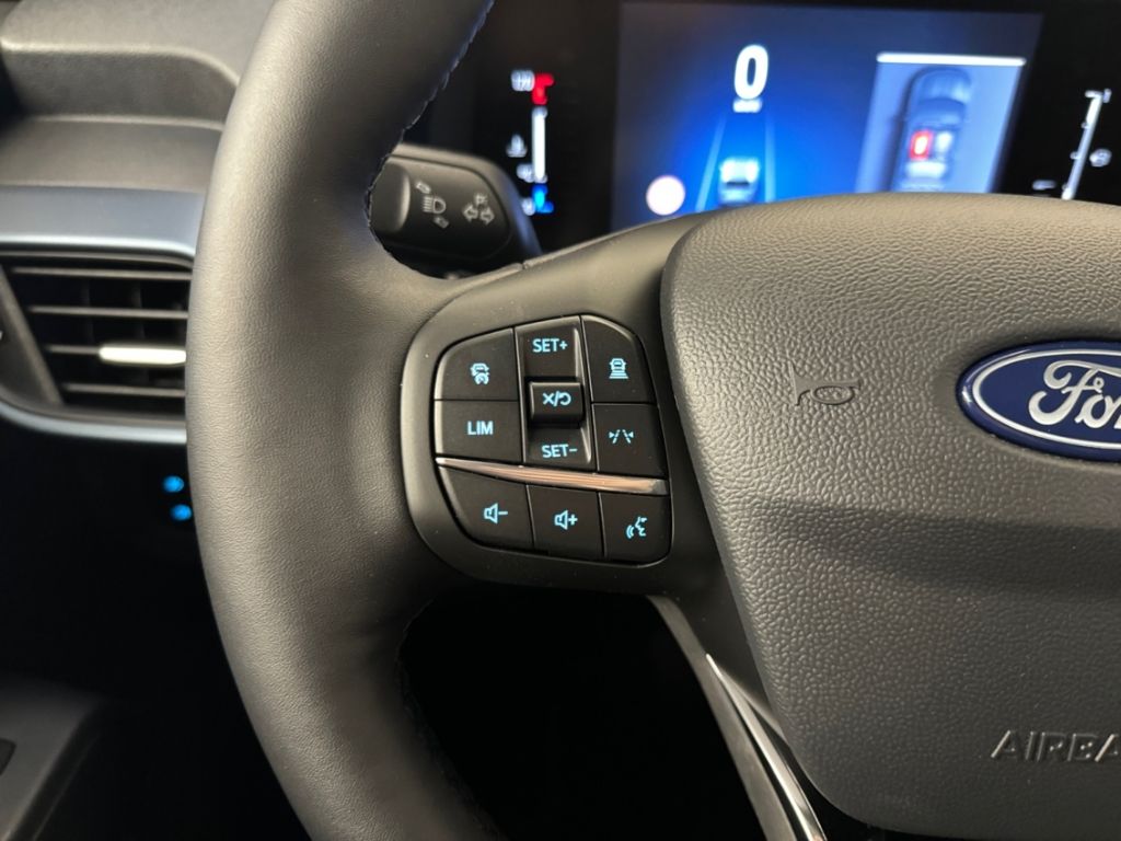 Ford Tourneo Courier 2025