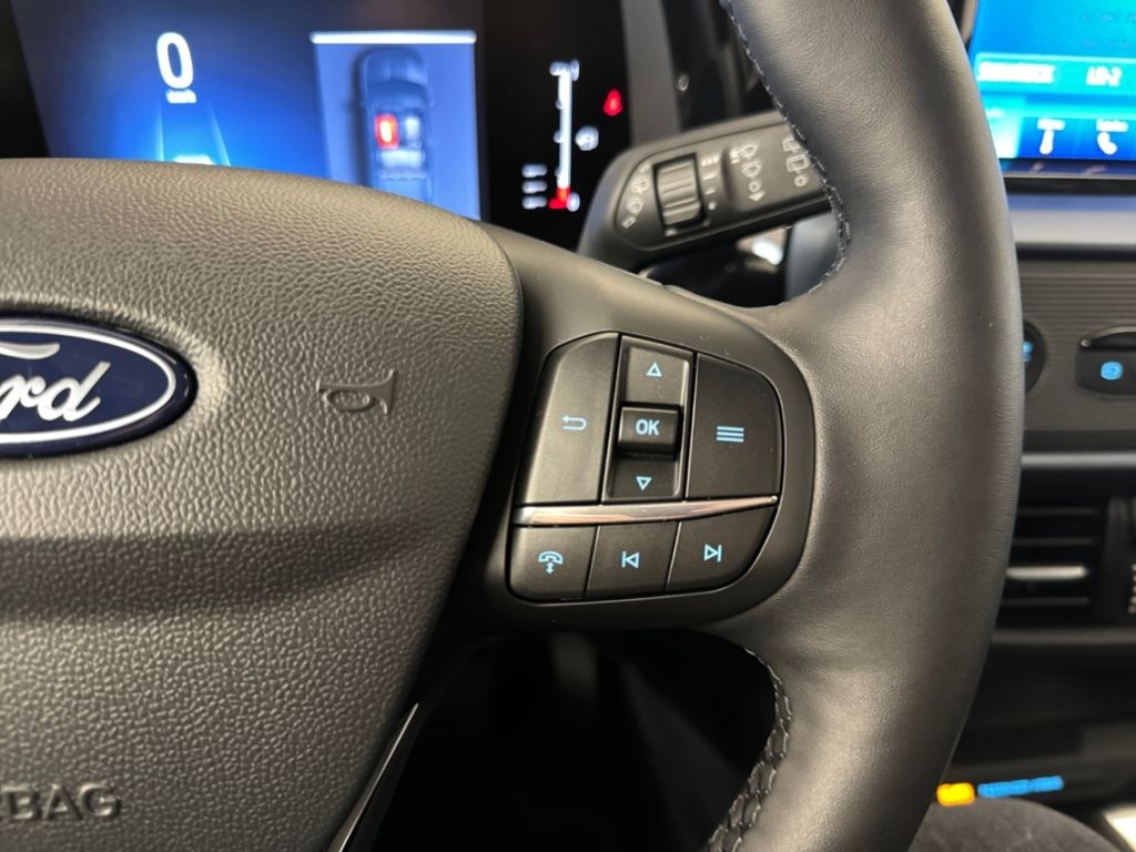 Ford Tourneo Courier 2025