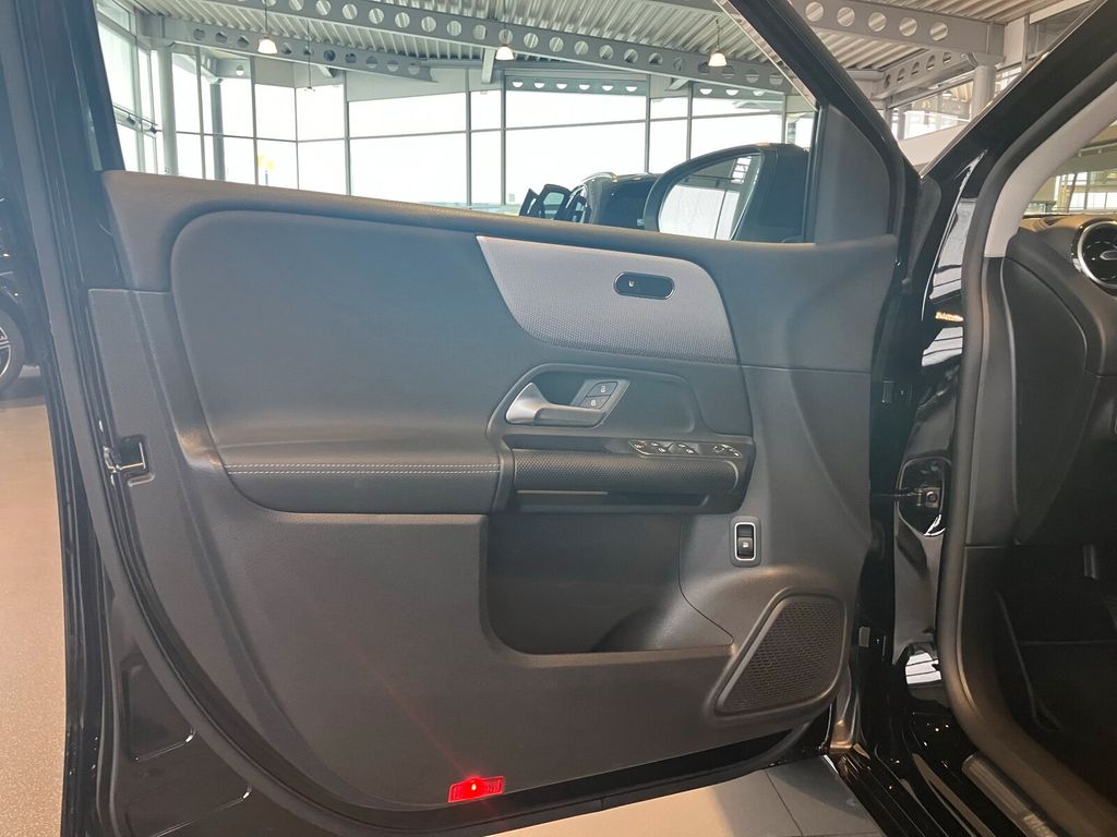 Mercedes-Benz B 250 2021