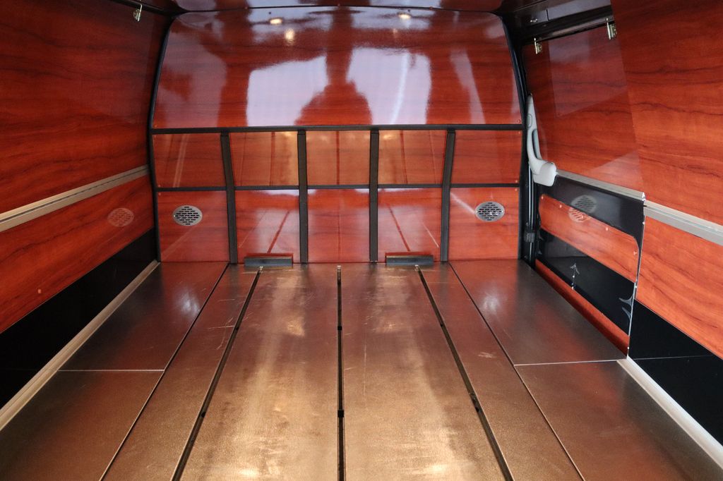 Mercedes-Benz Vito 2013