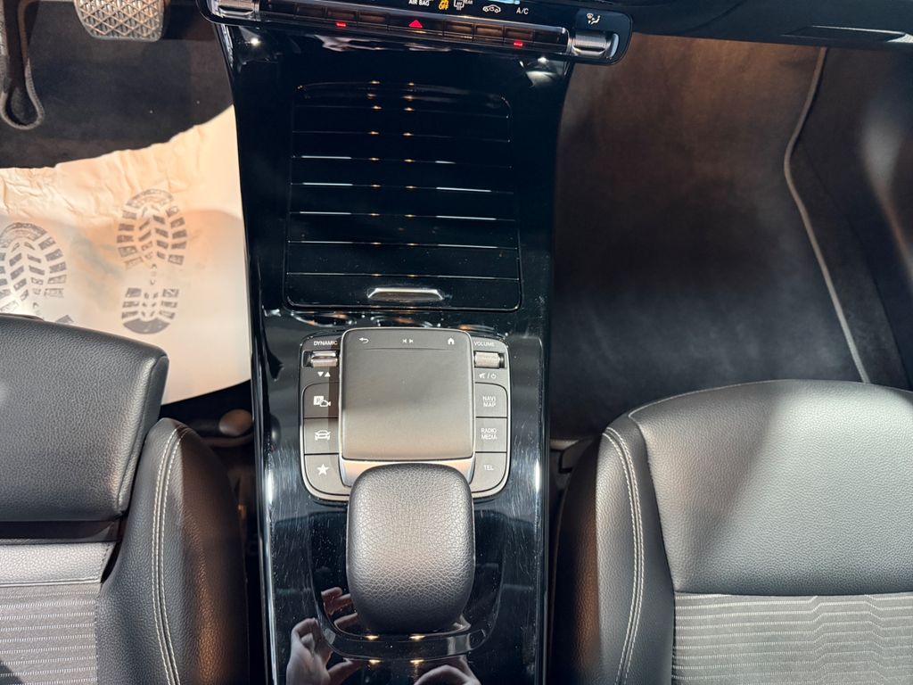 Mercedes-Benz A 180 2022