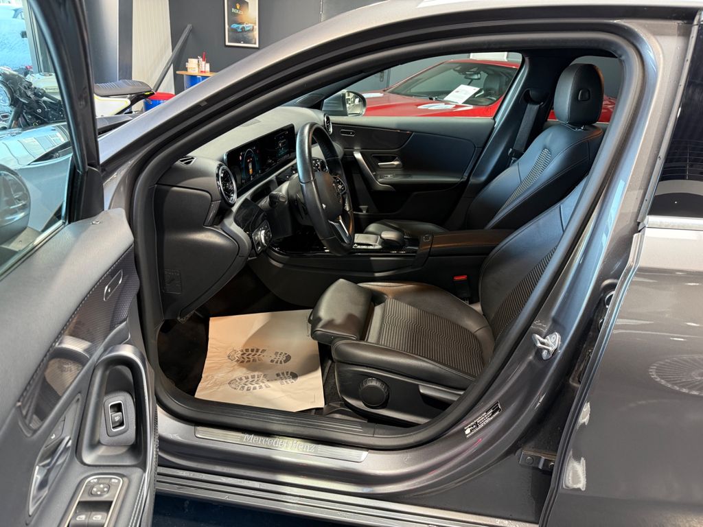 Mercedes-Benz A 180 2022