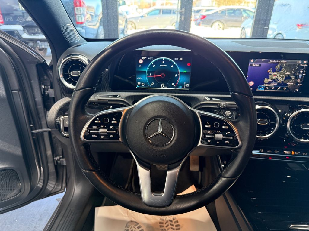 Mercedes-Benz A 180 2022