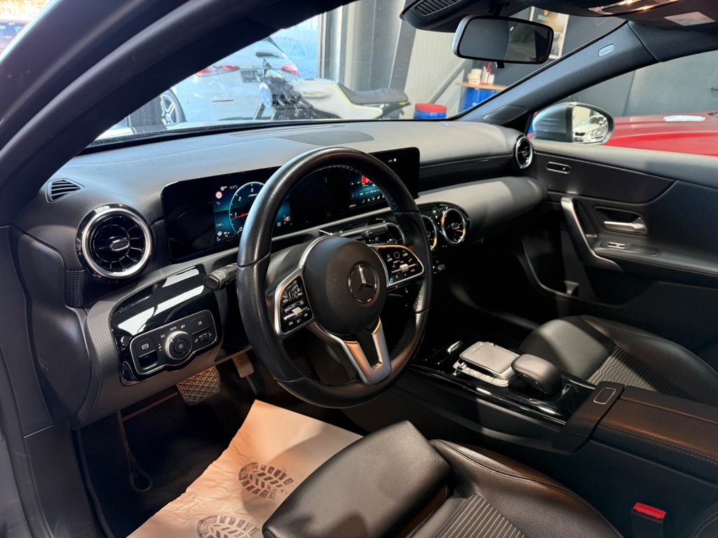 Mercedes-Benz A 180 2022