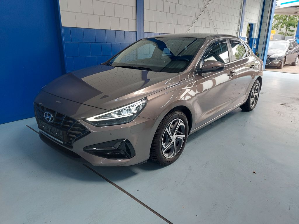 Hyundai i30 2021