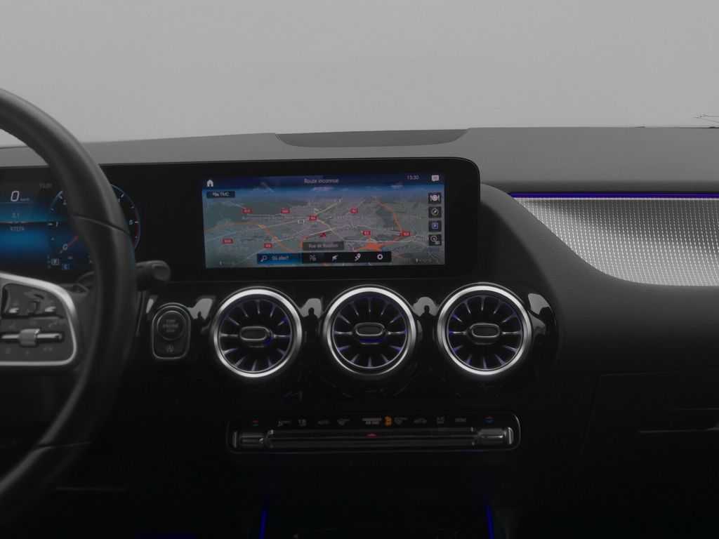 Mercedes-Benz GLA 180 2021