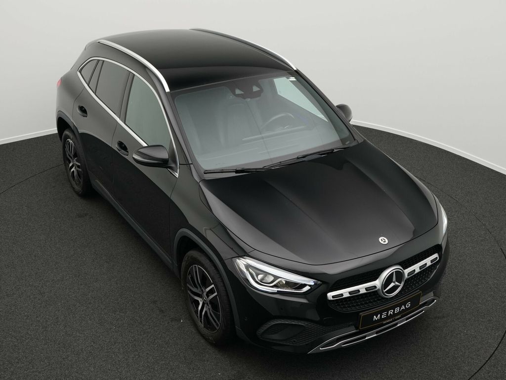 Mercedes-Benz GLA 180 2021