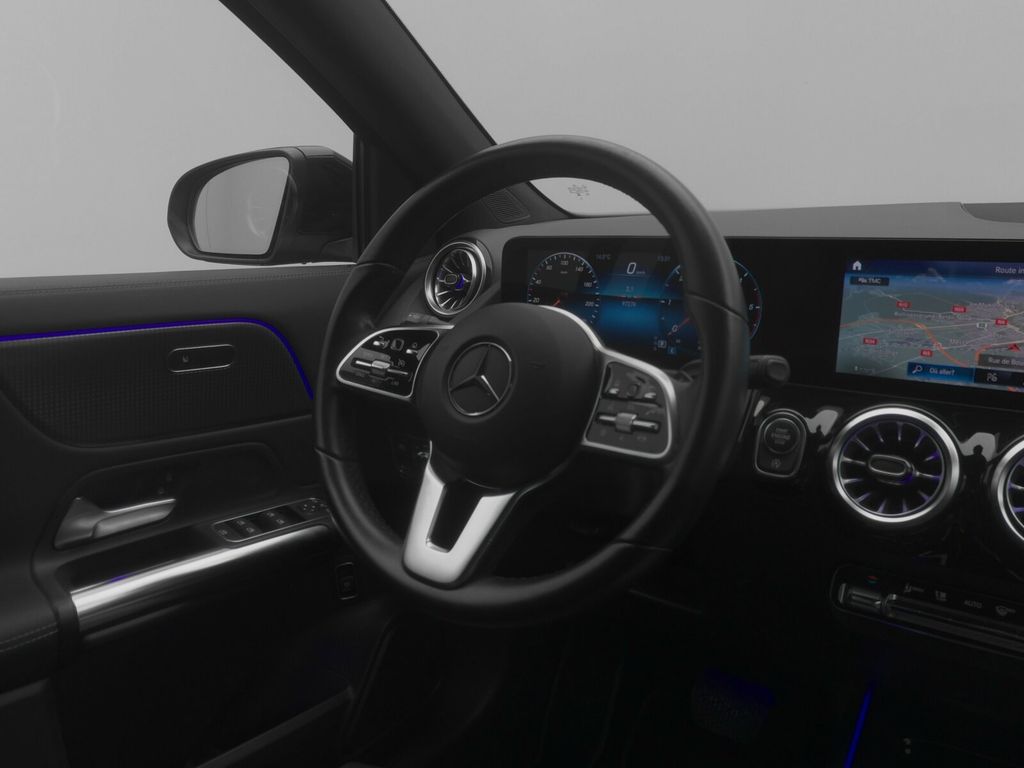 Mercedes-Benz GLA 180 2021