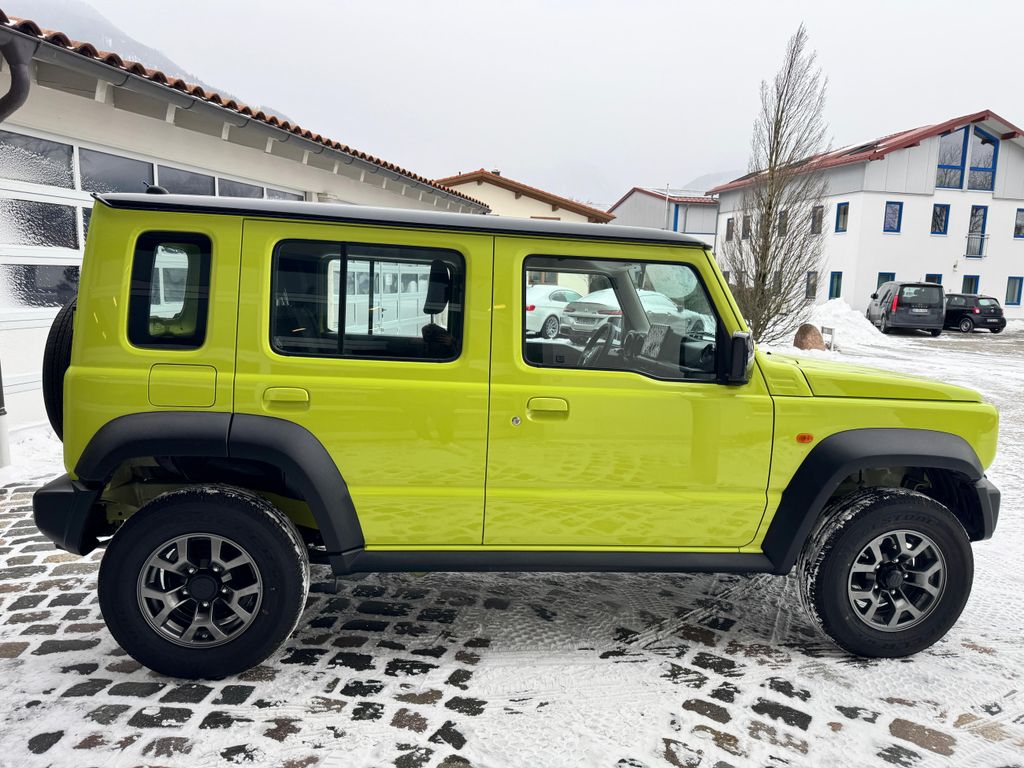 Suzuki Jimny 2025
