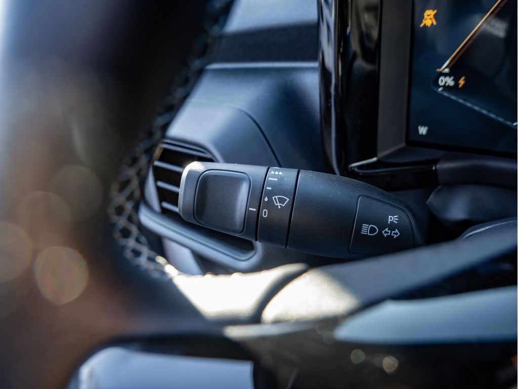 Ford Transit Courier 2025