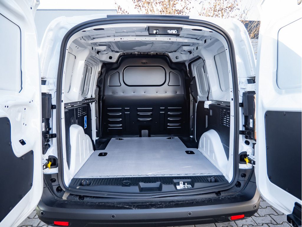 Ford Transit Courier 2025