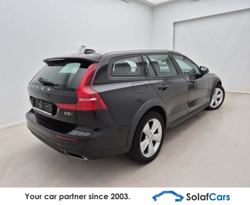Volvo V60 Cross Country 2020